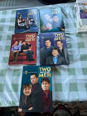 Two and a Half Men DVD Box Set Collection - Blue & Red Covers 1-4 and 6